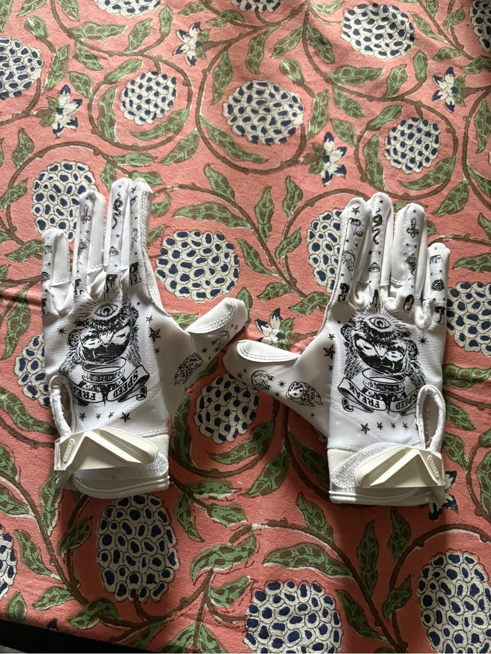 Battle flag football gloves-wide receiver YM